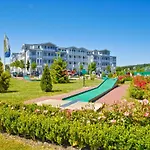 Im Seepark Mit Balkon דירה *