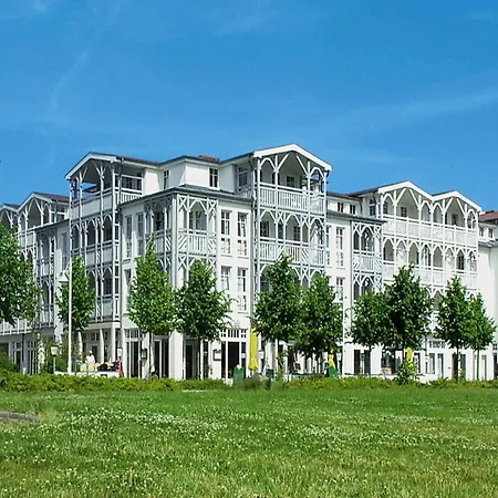 Im Seepark Mit Balkon דירה